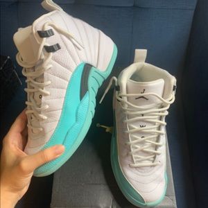 Air Jordan 12 “light aqua”